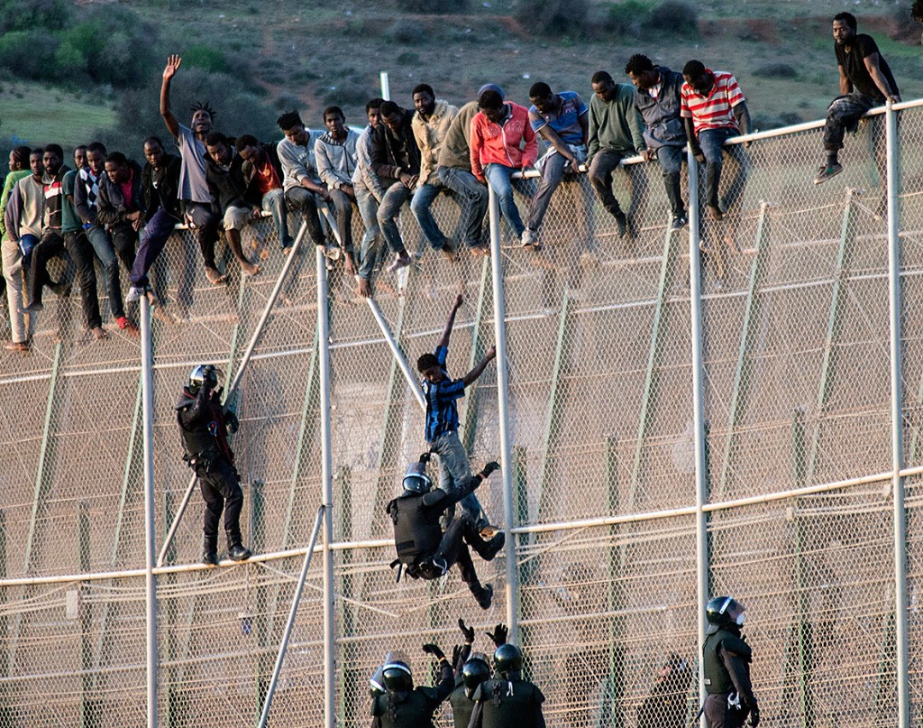 Dai sospiri nasce&nbsp;qualcosa*.