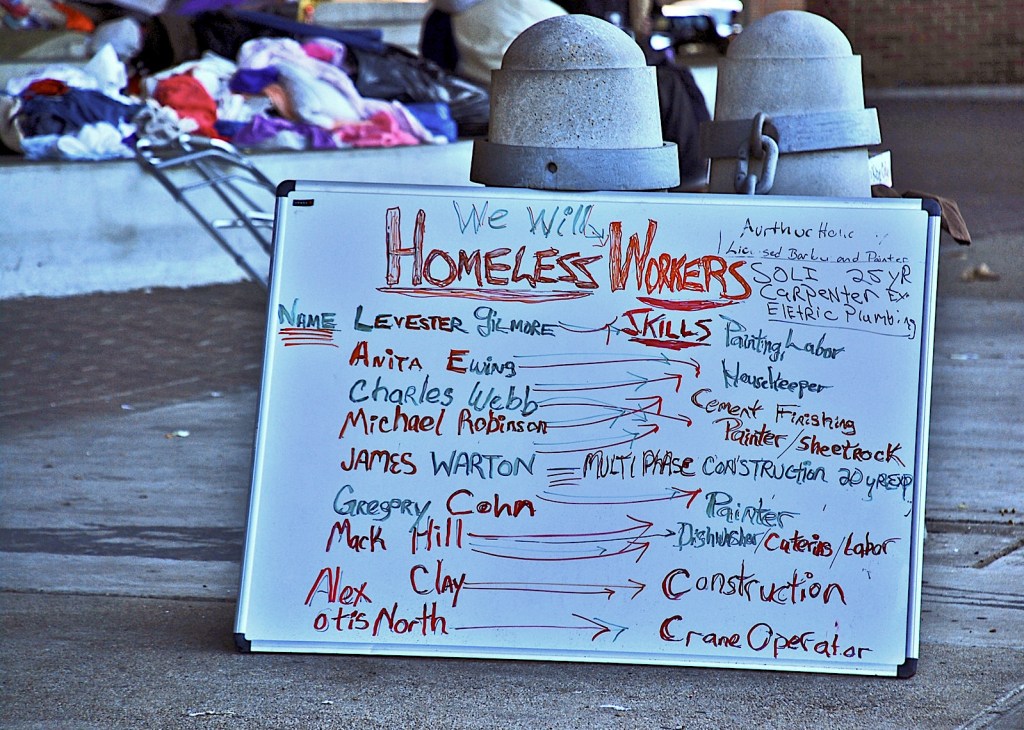 Il lavoro come bene comune: una sfida alla povertà estrema.