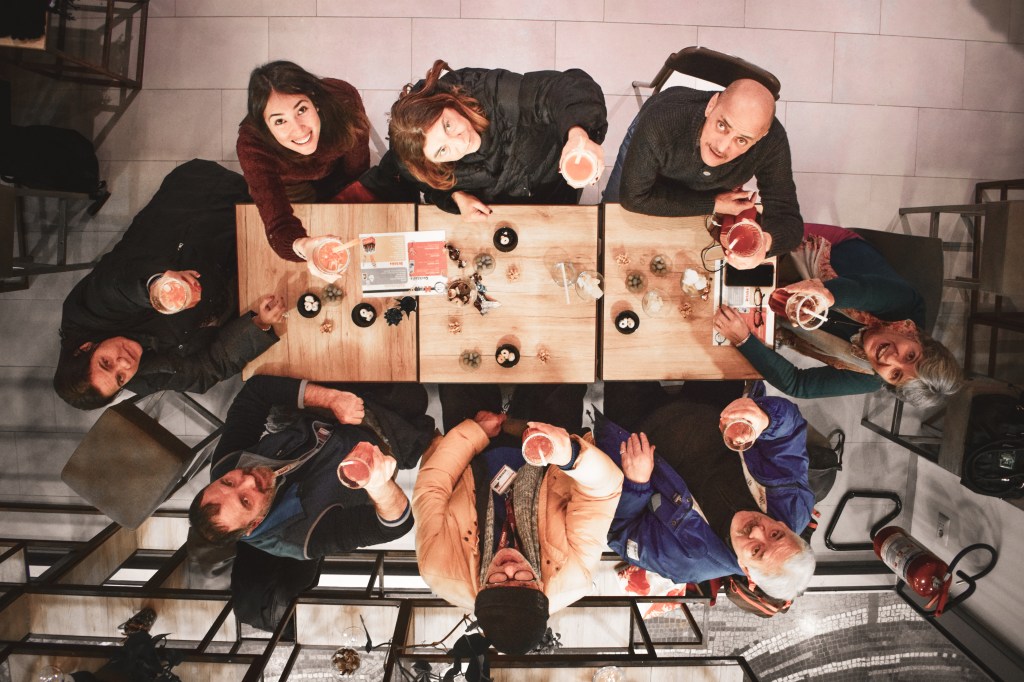 Il Girevole: il bar dove l’accoglienza diventa incontro: intervista a Padre Francesco Cambiaso.